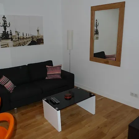Beauregard Central Apartment